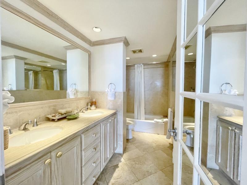 Villas on the Beach 101  , Beachfront villas Barbados , Holetown , St James , Villas on the Beach, Barbados , West Coast Barbados  