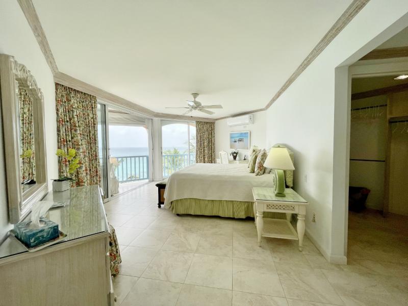 Villas on the Beach 403 , Beachfront villas Barbados , Holetown , St James , Villas on the Beach, Barbados , West Coast Barbados  