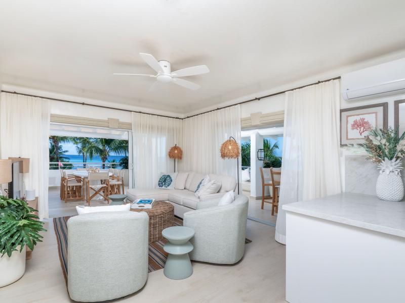 Glitter Bay 301 - The Lighthouse , Beachfront villas Barbados , Glitter Bay , St James , West Coast Barbados  