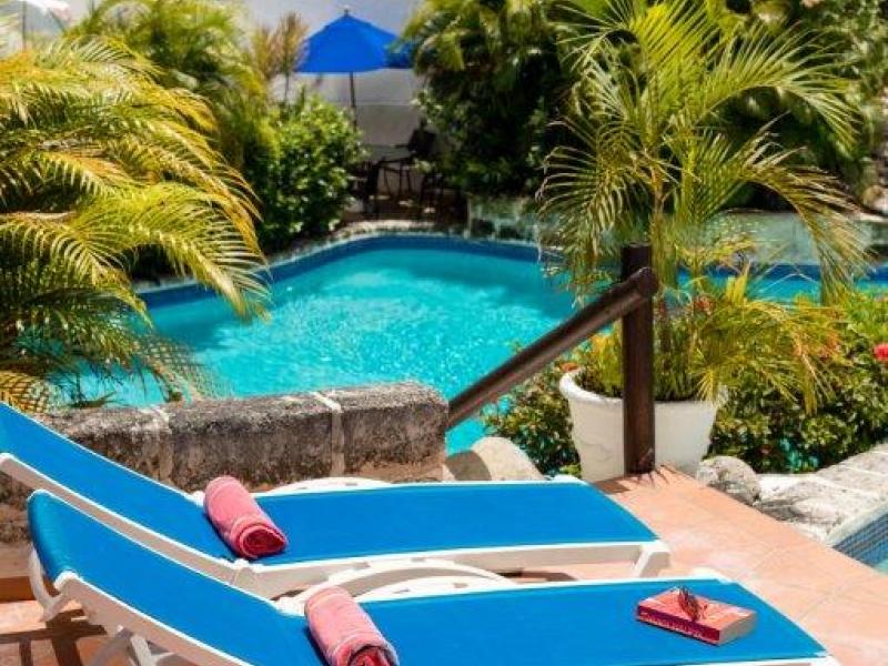 Merlin Bay Villa - Hibiscus , Beachfront villas Barbados , Merlin Bay , St James , The Garden, Barbados , West Coast Barbados  