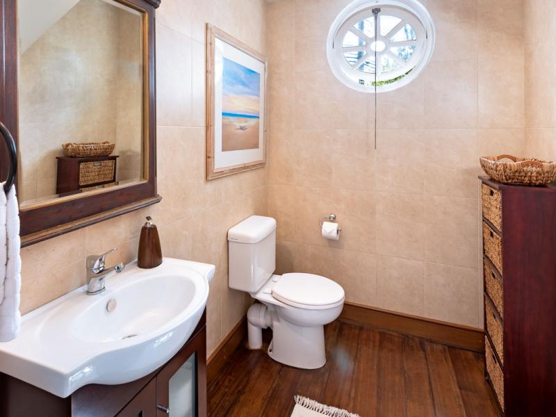 Mahogany Bay - Seashells  , Beachfront villas Barbados , Paynes Bay , St James , West Coast Barbados  