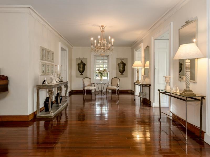 Maddox Villa , Beachfront villas Barbados , St James , The Garden, Barbados , West Coast Barbados  