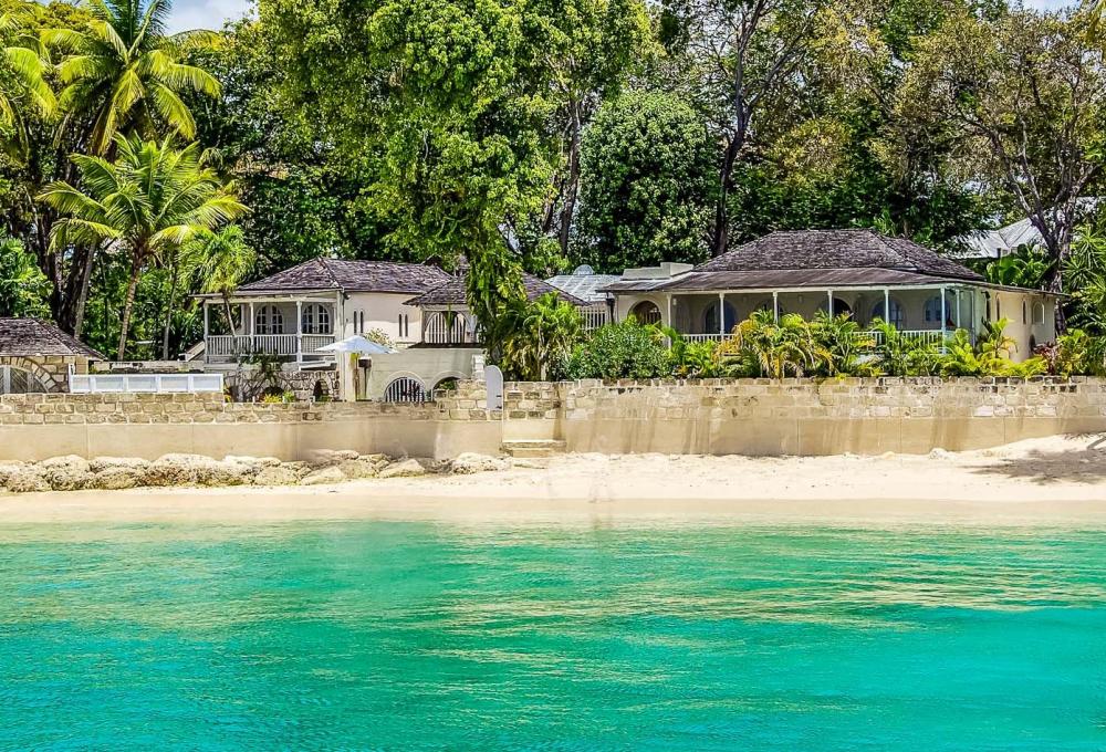 Beachfront Villas to rent in Barbados